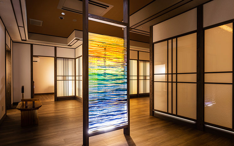 Urara lobby with glass-art lighting