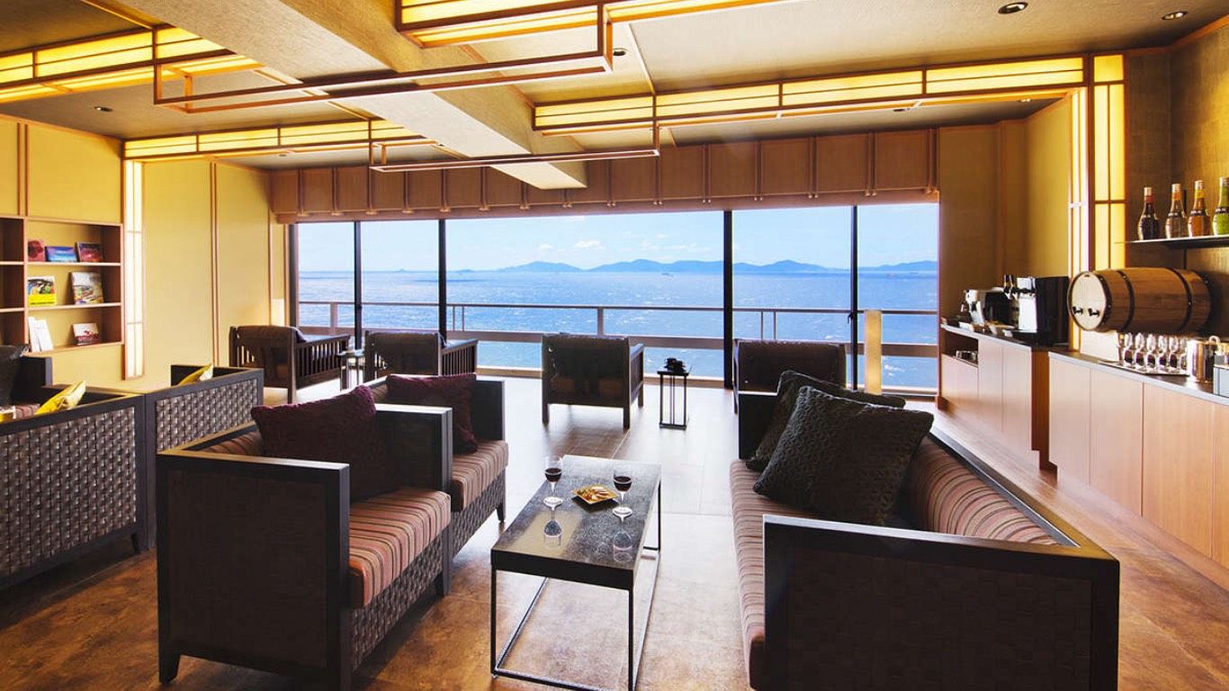 Premium Lounge SORA: Exclusive Comfort at Nishiura Onsen, Gamagori, Aichi