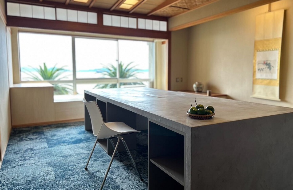 The reassurance of a classic ryokan — start the day refreshed