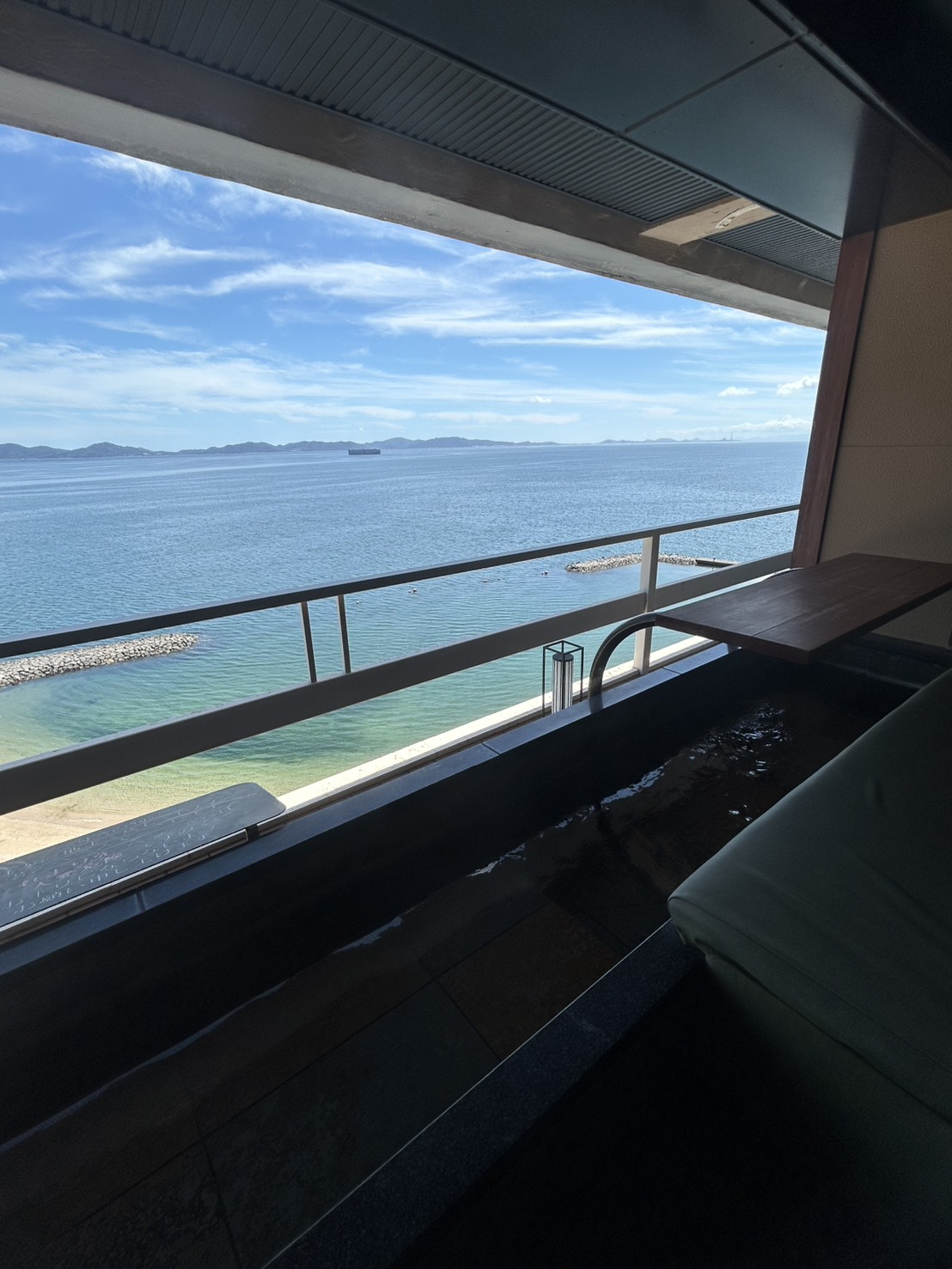 プレミアムラウンジ そらの足湯